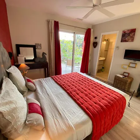 Escapades Lointaines Oda ve Kahvaltı Perpignan