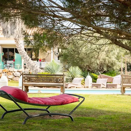 Oda ve Kahvaltı Escapades Lointaines