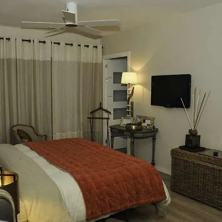 Escapades Lointaines Frühstückspension *