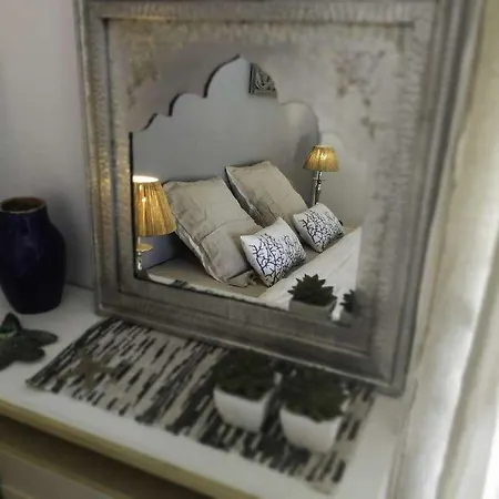 Oda ve Kahvaltı Escapades Lointaines *