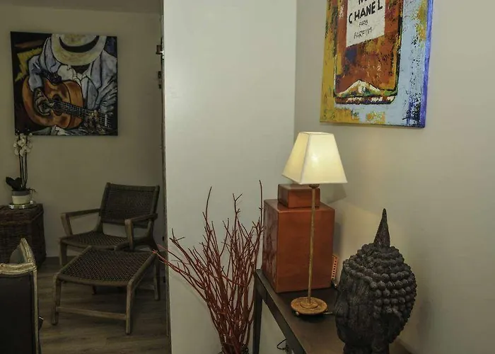 Bed & Breakfast Escapades Lointaines