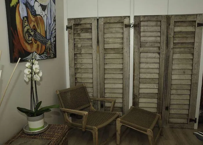 Bed & Breakfast Escapades Lointaines Perpignan